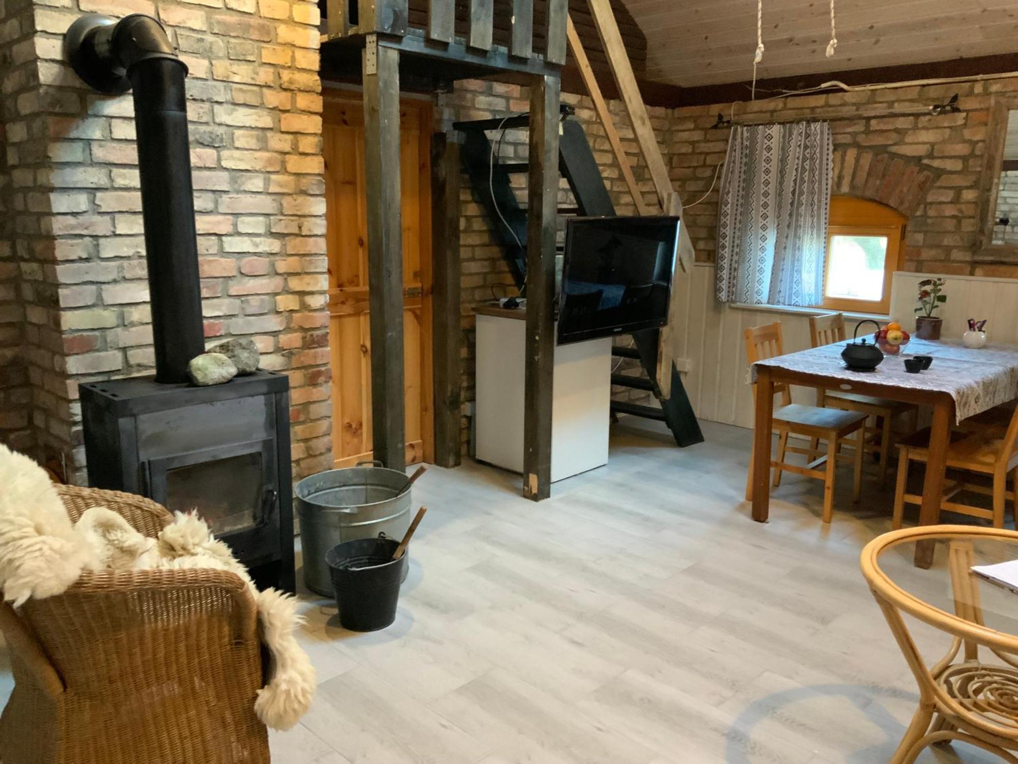 Dworek Swidwie, Gorny Apartament & Harcowka Tanowo Exterior foto