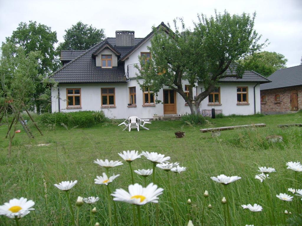 Dworek Swidwie, Gorny Apartament & Harcowka Tanowo Exterior foto